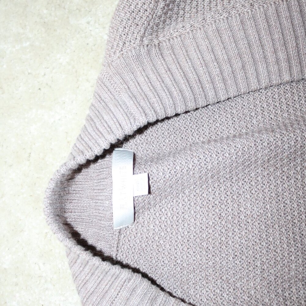 Elegant Women's Brown Cardigan Sweater - Picture 2 of 5